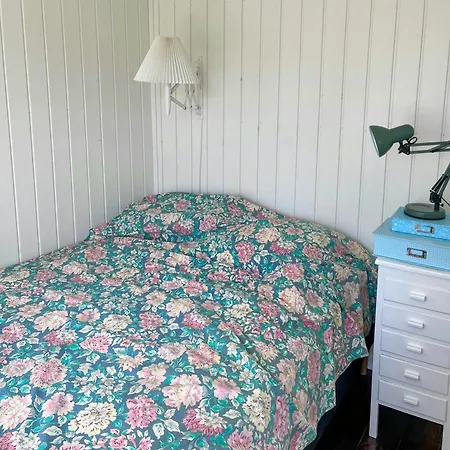 بيت للعطل Charming Summer House Near